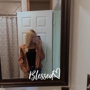 Meet your Posher, Madison